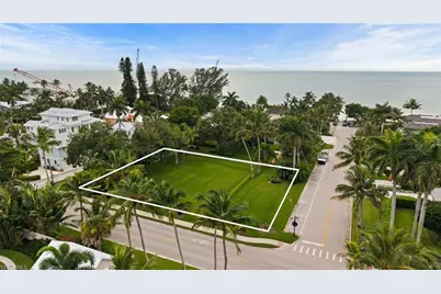 1100 Gulf Shore Blvd S, Naples, FL 34102 - Photo 3