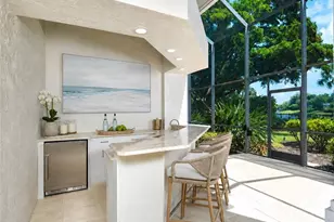 695 Ardmore Ln, Naples, FL 34108 - Photo 17