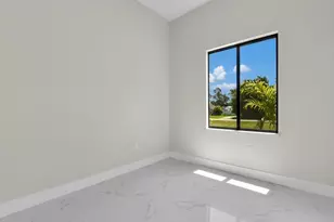 611 Lincoln Ave, Lehigh Acres, FL 33972 - Photo 11