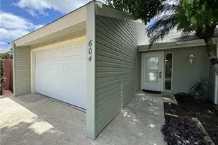 604 102nd Ave N, Naples, FL 34108 - Photo 1