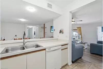 132 Santa Clara Dr #10, Naples, FL 34104 - Photo 13