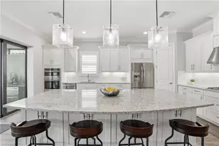 9525 Montelanico Loop, Naples, FL 34119 - Photo 15