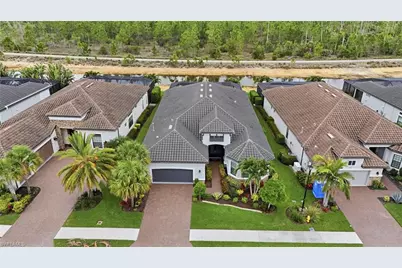 9525 Montelanico Loop, Naples, FL 34119 - Photo 3