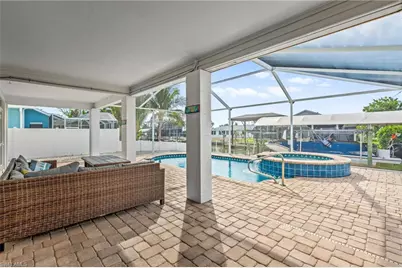 320 Madison Ct, Fort Myers Beach, FL 33931 - Photo 7