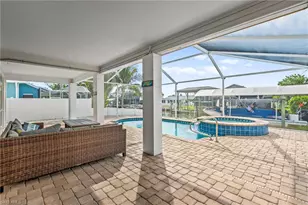 320 Madison Ct, Fort Myers Beach, FL 33931 - Photo 7