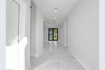 1100 NE 19th St, Cape Coral, FL 33909 - Photo 3