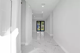 1100 NE 19th St, Cape Coral, FL 33909 - Photo 3