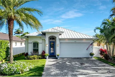 715 102nd Ave N, Naples, FL 34108 - Photo 1