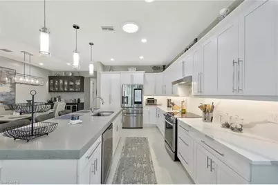 715 102nd Ave N, Naples, FL 34108 - Photo 3