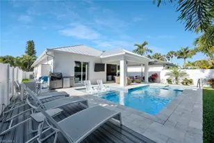 715 102nd Ave N, Naples, FL 34108 - Photo 25