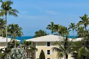 2150 Gulf Shore Blvd N, Naples, FL 34102 - Photo 11