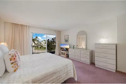 2150 Gulf Shore Blvd N #411, Naples, FL 34102 - Photo 13