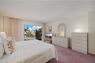 2150 Gulf Shore Blvd N, Naples, FL 34102 - Photo 13