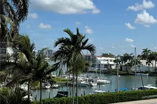 2150 Gulf Shore Blvd N, Naples, FL 34102 - Photo 9