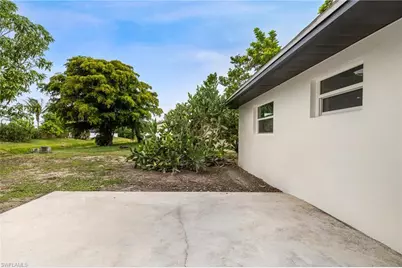 212 Jayview Ave, Lehigh Acres, FL 33936 - Photo 39