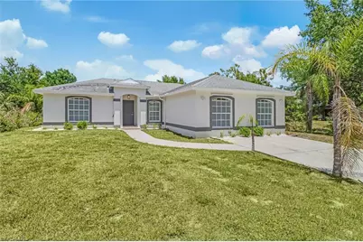 2921 2nd Ave SE, Naples, FL 34117 - Photo 1