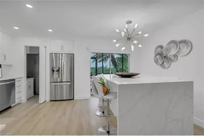788 Park Shore Dr #E14, Naples, FL 34103 - Photo 9