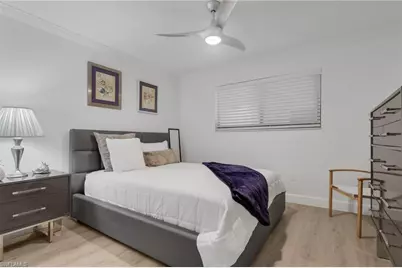 788 Park Shore Dr #E14, Naples, FL 34103 - Photo 15