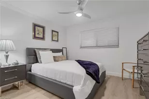 788 Park Shore Dr, Naples, FL 34103 - Photo 15