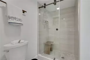 788 Park Shore Dr, Naples, FL 34103 - Photo 17