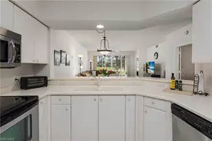 8085 Celeste Dr, Naples, FL 34113 - Photo 11