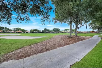 9002 Shenendoah Cir, Naples, FL 34113 - Photo 43