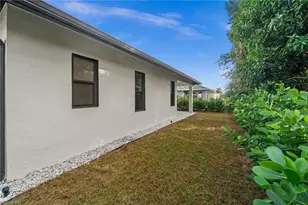 1916 Jefferson Ave, Fort Myers, FL 33901 - Photo 5