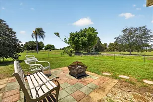 3848 SE 7th Pl, Cape Coral, FL 33904 - Photo 3