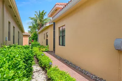 13322 Silktail Dr, Naples, FL 34109 - Photo 3