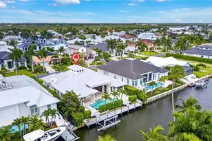 2140 Tarpon Rd, Naples, FL 34102 - Photo 49