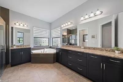 3264 Pacific Dr, Naples, FL 34119 - Photo 27