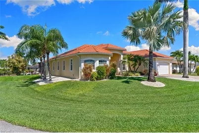 3522 SE 19th Ave, Cape Coral, FL 33904 - Photo 3