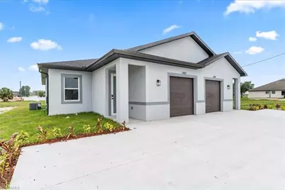 1812/1814 NE 8th Pl, Cape Coral, FL 33909 - Photo 1