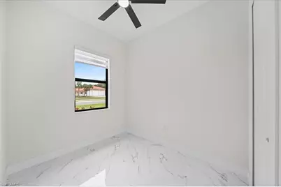 1812/1814 NE 8th Pl, Cape Coral, FL 33909 - Photo 17