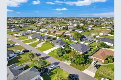 1317 NE 4th Pl, Cape Coral, FL 33909 - Photo 39