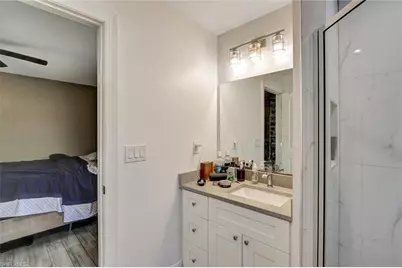 1317 NE 4th Pl, Cape Coral, FL 33909 - Photo 21