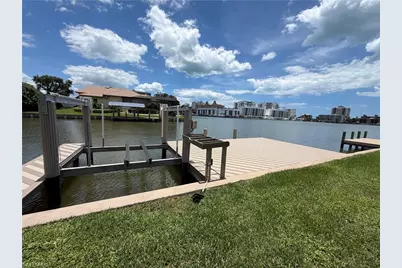 432 Oak Ave, Naples, FL 34108 - Photo 17