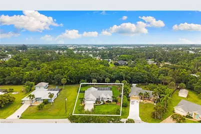 19879 Beaulieu Ct, Fort Myers, FL 33908 - Photo 3