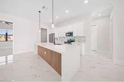 1506 NE 18th St, Cape Coral, FL 33909 - Photo 13