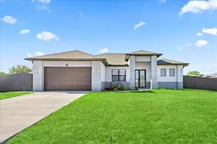 1506 NE 18th St, Cape Coral, FL 33909 - Photo 3