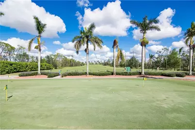 401 Countryside Dr, Naples, FL 34104 - Photo 45