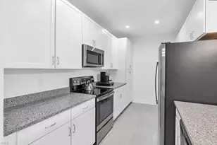 7624 Morgan Way, Naples, FL 34119 - Photo 11