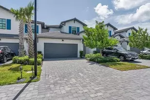 7624 Morgan Way, Naples, FL 34119 - Photo 3