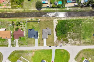 1032 Cavanagh Ave, Lehigh Acres, FL 33971 - Photo 9