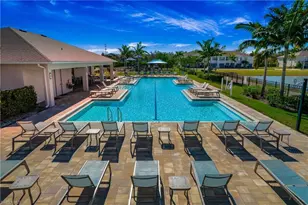 15100 Wildflower Cir, Naples, FL 34119 - Photo 13