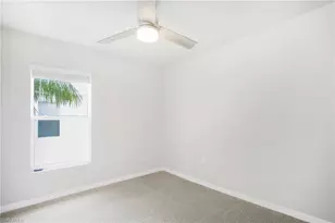 15100 Wildflower Cir, Naples, FL 34119 - Photo 5