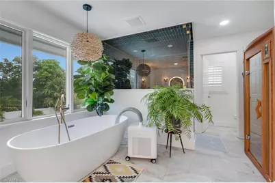 5160 Crayton Pl S, Naples, FL 34103 - Photo 13