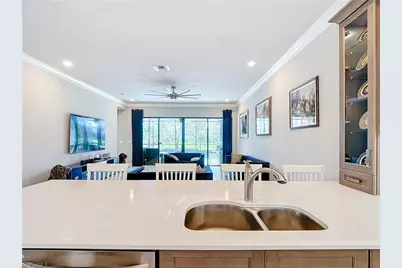 4310 Aurora St, Naples, FL 34119 - Photo 13