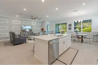 299 Tamarindo Ln, Naples, FL 34114 - Photo 13