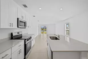 4102 San Felice Ln, North Fort Myers, FL 33917 - Photo 5